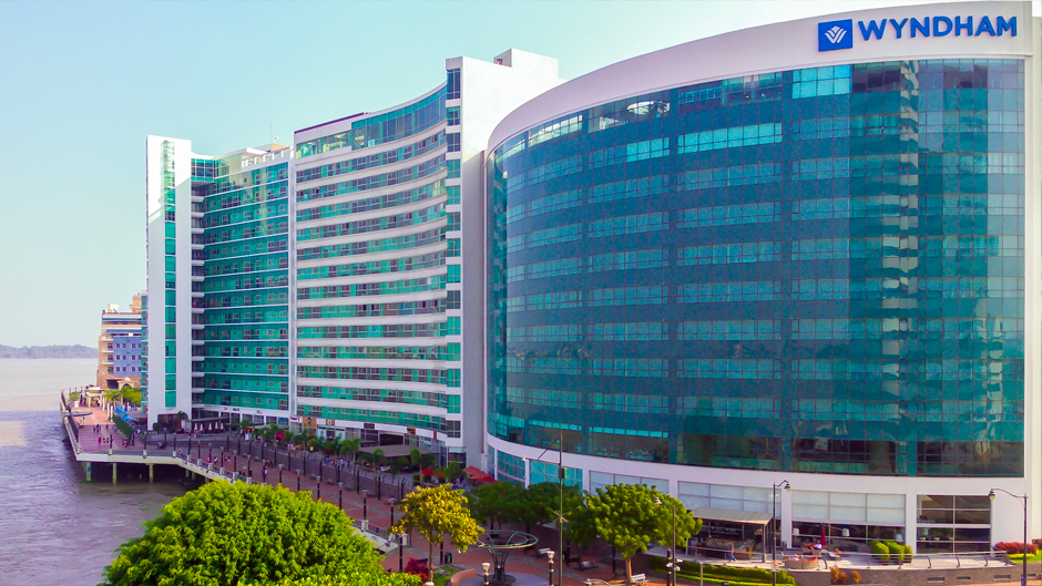 Hotel Oro Verde